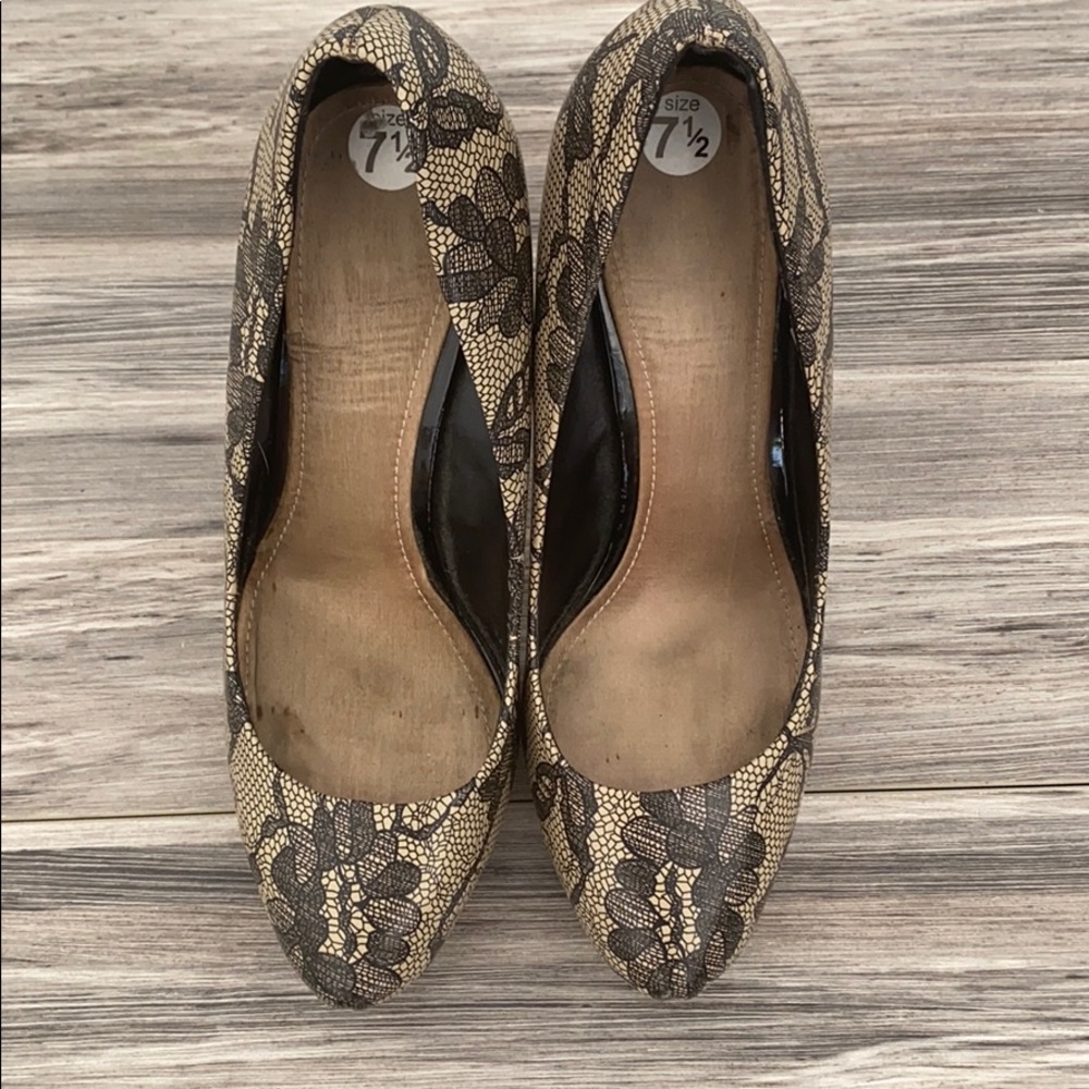 Heels shoes.